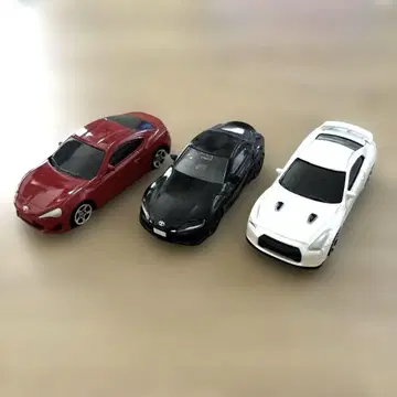 가챠 미니카 도요타 NISSAN
