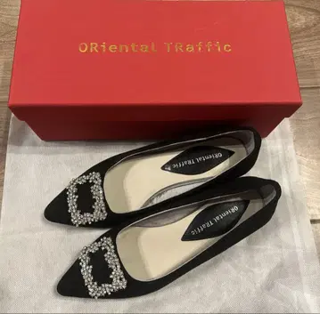 오리엔탈 트래픽 비쥬 플랫 펌프스 블랙 22cm