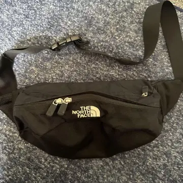 THE NORTH FACE 바디백 블랙