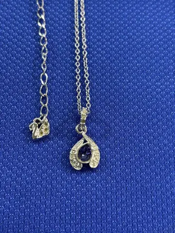 SWAROVSKI 물방울 모티브 목걸이 보라색 스톤