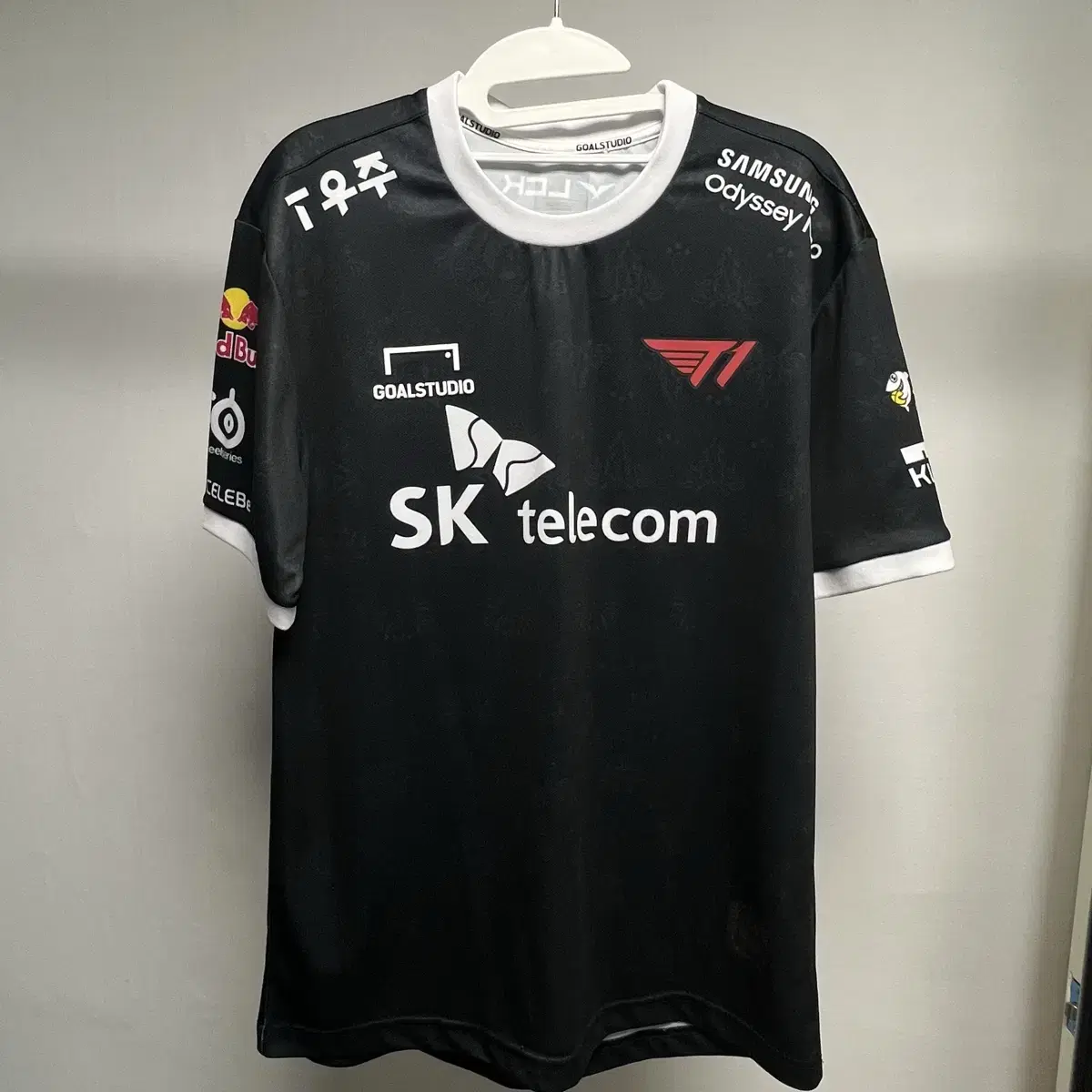 T1 Uniform L