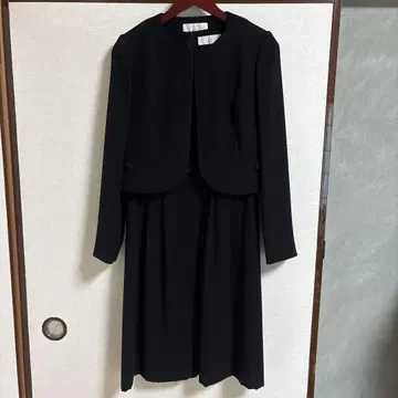 도쿄 소와르 엘르 블랙 포멀 원피스 셋업 13 LL