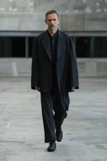 stein Backside Gabardine 셋업