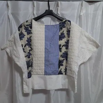 BEARDSLEY 티셔츠