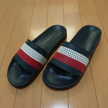 타미힐피거 메쉬 샌들 블랙/레드/화이트