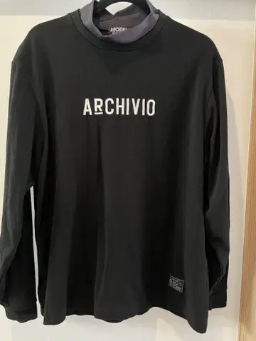 ARCHIVIO 블랙 긴팔 티셔츠 50 사이즈