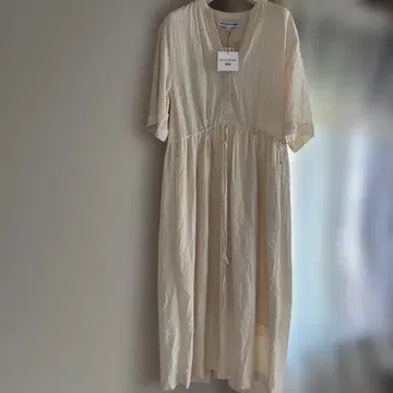 유니클로 이네스 원피스 S 사이즈