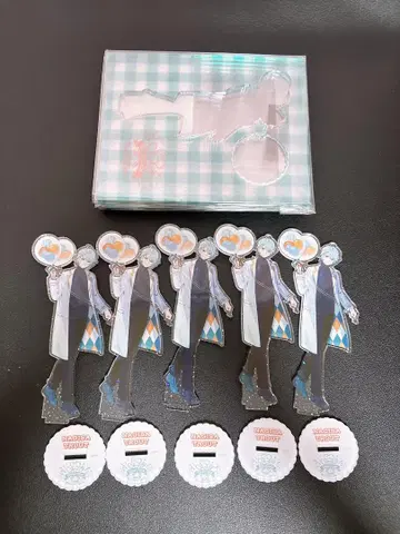 나기사 트라우트 half Anniversary 아크릴 스탠드
