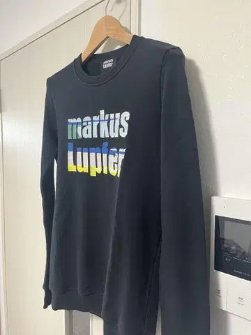 markus Lupfer 블랙 맨투맨 사이즈 S