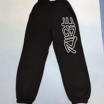 RIIZE 로고 블랙 스웨트 팬츠