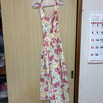laura ashley 꽃무늬 원피스
