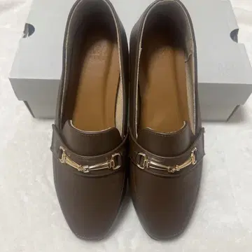 ABC MART 비트 로퍼