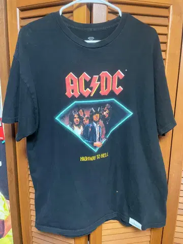 Diamond supply co AC/DC 하이웨이 투 헬 티셔츠