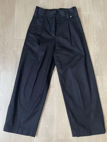 Herno 팬츠 S 사이즈
