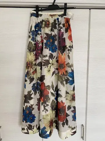 LilyBrown 보타니컬 플라워 프린트 스커트