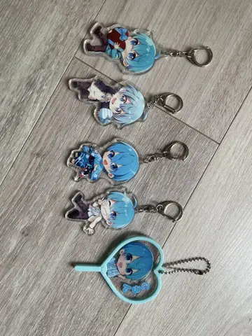 스토푸리 코론 키링