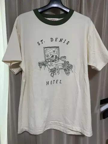 사무엘 젤리그 ST. DENIS HOTEL