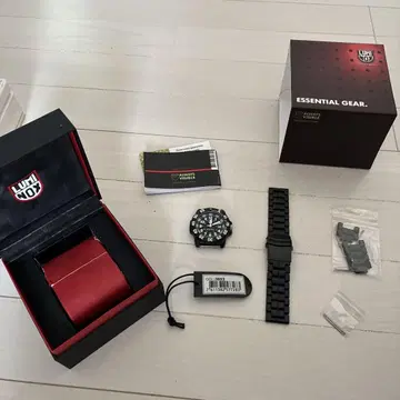 Luminox GGL13052 블랙 시계