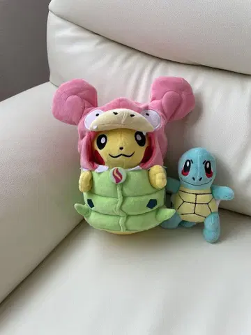 피카츄와 꼬부기(제니카메) 봉제 인형 세트
