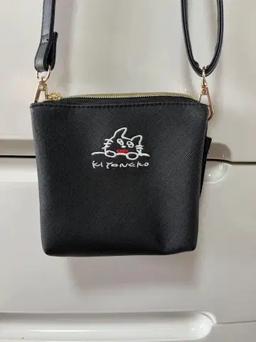 키요 고양이 파우치 숄더 블랙