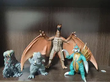 도호 괴수 컬렉션 고질라 라돈 헤도라 가이간