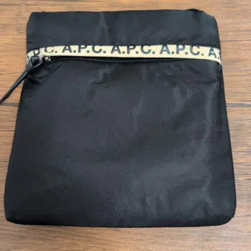 아페쎄 블랙 사코슈