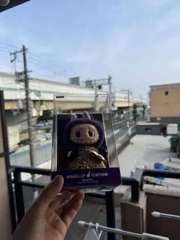 라부부 운명의 날개