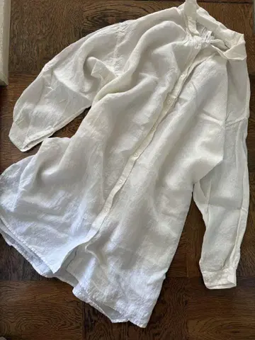 데닐 새상품급 린넨 화이트 계열 셔츠 원피스 가을에도 대활약