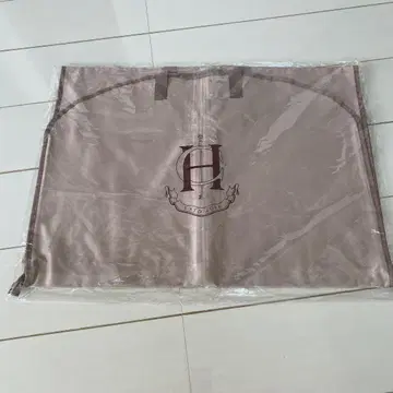 하립투 Club Hers 가먼트 백 의류 커버 her lip to