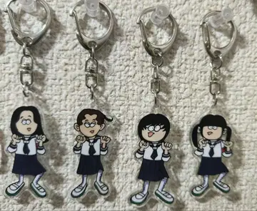 새로운 학교 리더 키링