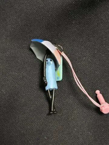 새상품급 오야스미 펑펑 가챠가챠 인형뽑기 경품 눈물 우산 블루 이어폰 잭