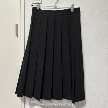 블랙 플리츠 스커트 무릎 기장