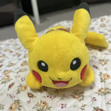 피카츄 봉제 인형 약 20cm