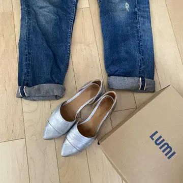 LUMI 실버 펌프스