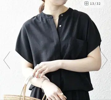 택 포함 새상품 SHIPS any 글로시 드로스트 밴드 카라