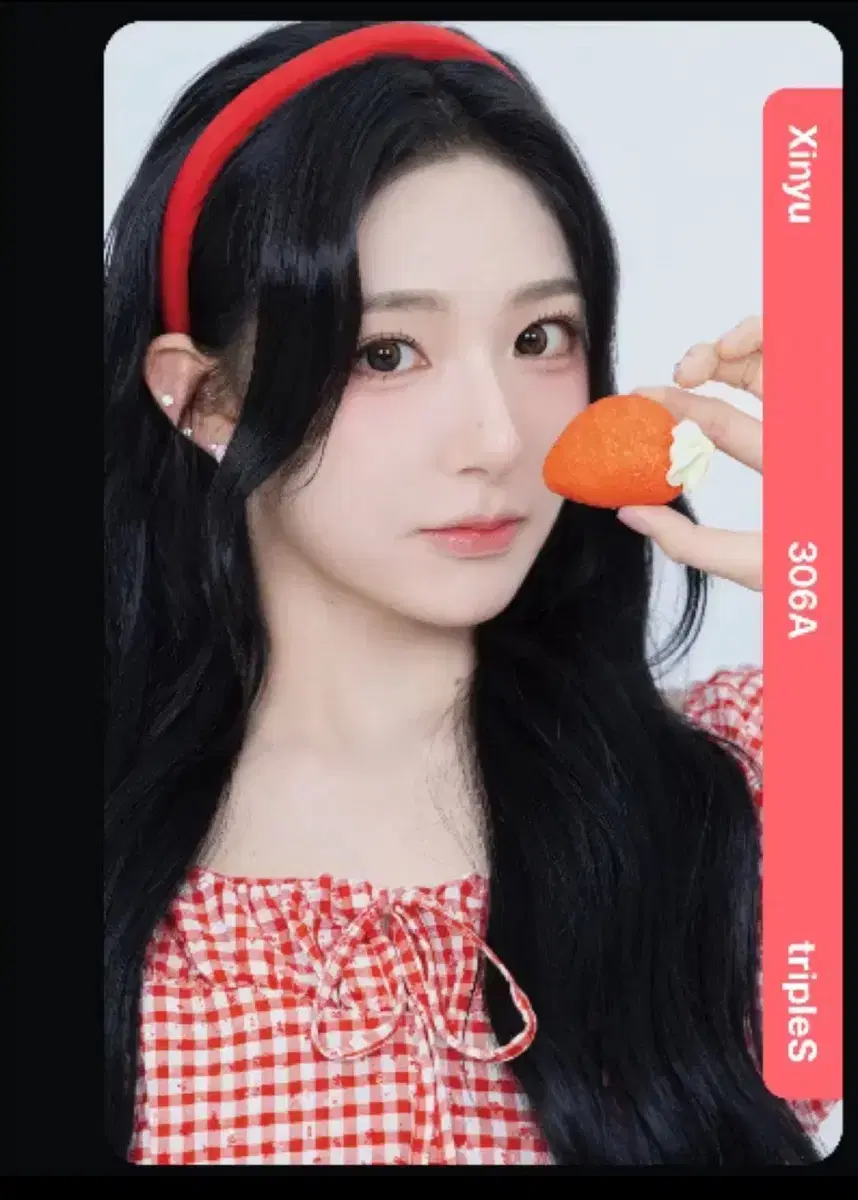 triples Sinyu showcase Strawberry Objekt wts