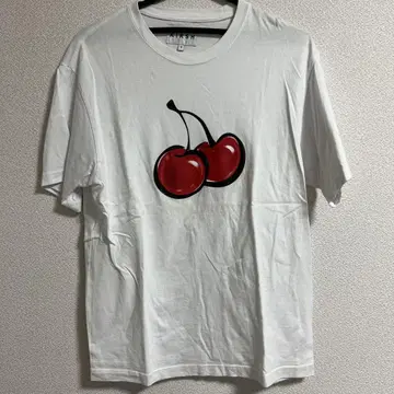 키르시 1 체리 화이트 티셔츠 한국