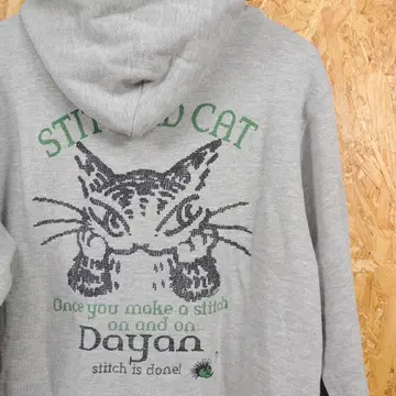 새상품 다얀 후드티 M 와치필드 Wachifield dayan