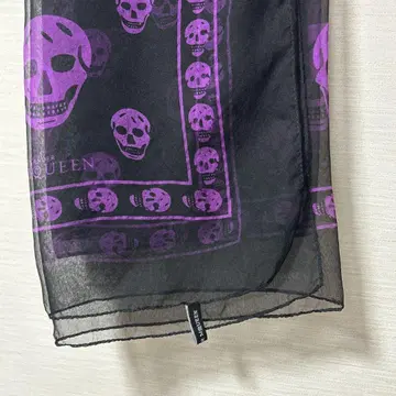 알렉산더 맥퀸 스톨