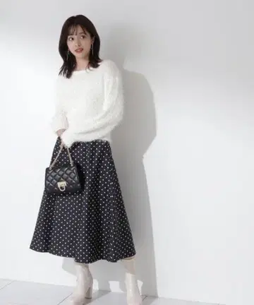 PROPORTION 흑백 도트 플레어 스커트 새상품
