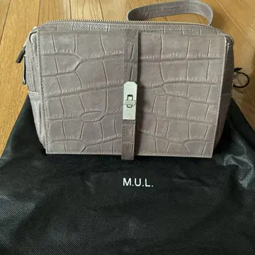 M.U.L 바디 백 크로커다일 패턴