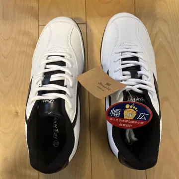 간편 포장] 넓은 폭 설계 골프화 25cm 화이트/블랙