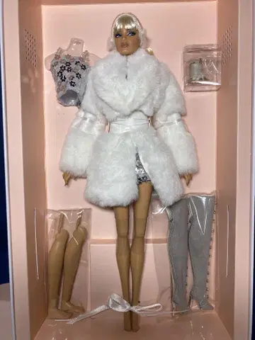 인테그리티 토이즈 Imogen Baby Blue