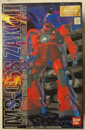 반다이 MG 1/100 기동전사 건담 MS06-S 자쿠 II