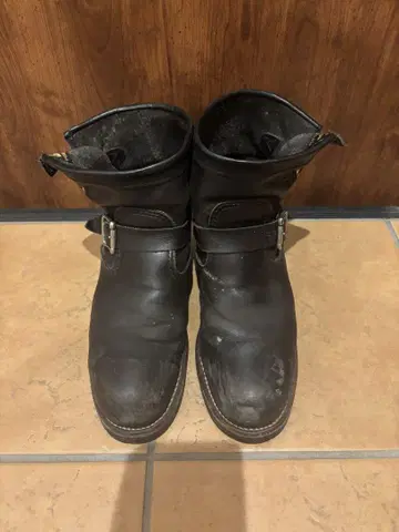새상품급 치페와 엔지니어 부츠 블랙