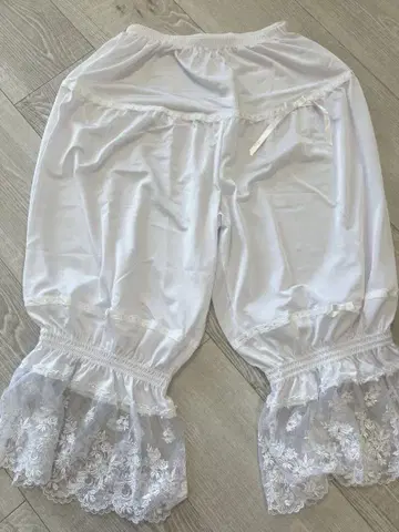 세모어 서랍 M 웨딩 브라이덜 이너 타카미 브라이덜
