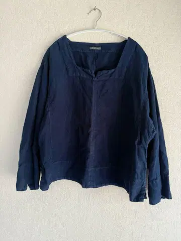 OSKA 린넨 티셔츠 UK