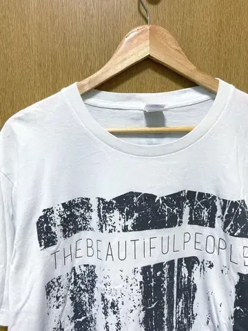 SiM 티셔츠 THE BEAUTiFUL PEOPLE 화이트
