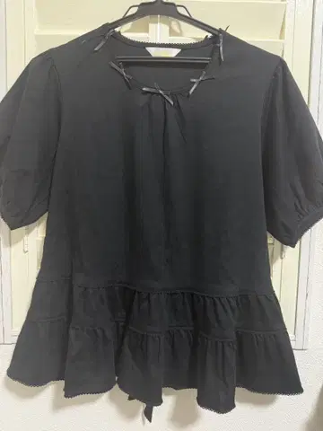 핑크하우스 블랙 티셔츠
