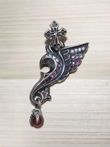 아르테미스 클래식 엔젤 하트 펜던트 탑